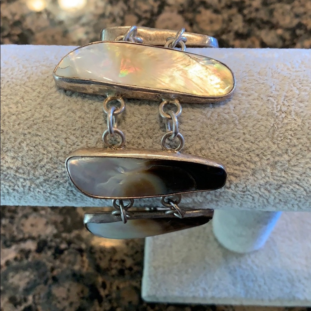 Shell Silver Bracelet - image 1